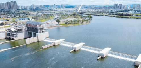 一江兩河出平湖，十八碼頭通古今——景德鎮(zhèn)水利樞紐工程試驗(yàn)性蓄水開啟水電建設(shè)新篇章